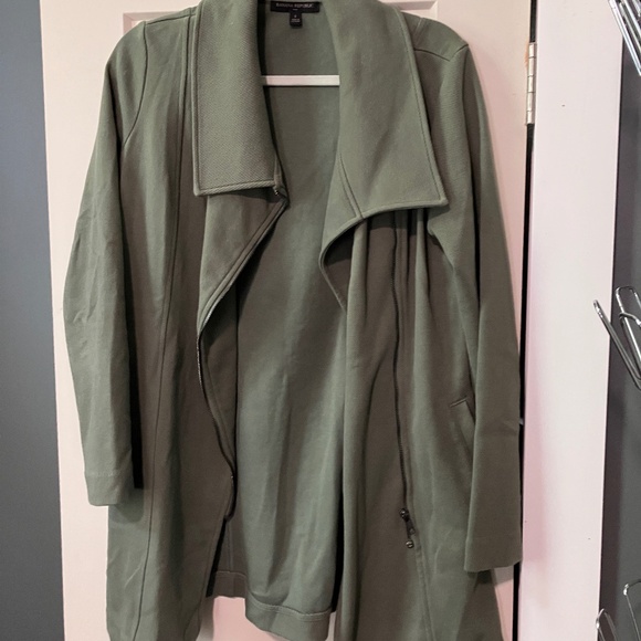 Light Jacket - Picture 1 of 3